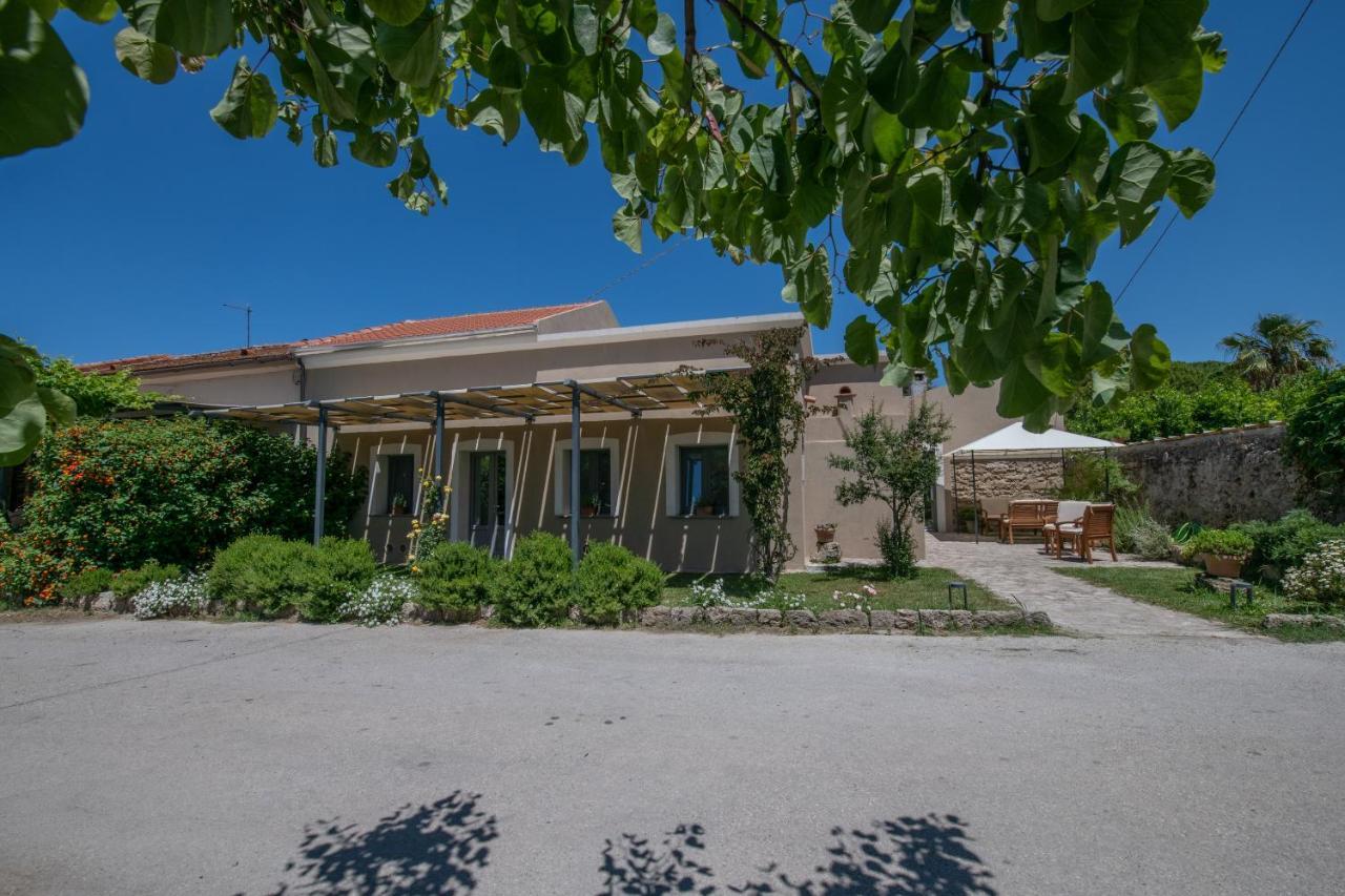 B&B Casa Franco Paestum Exterior photo